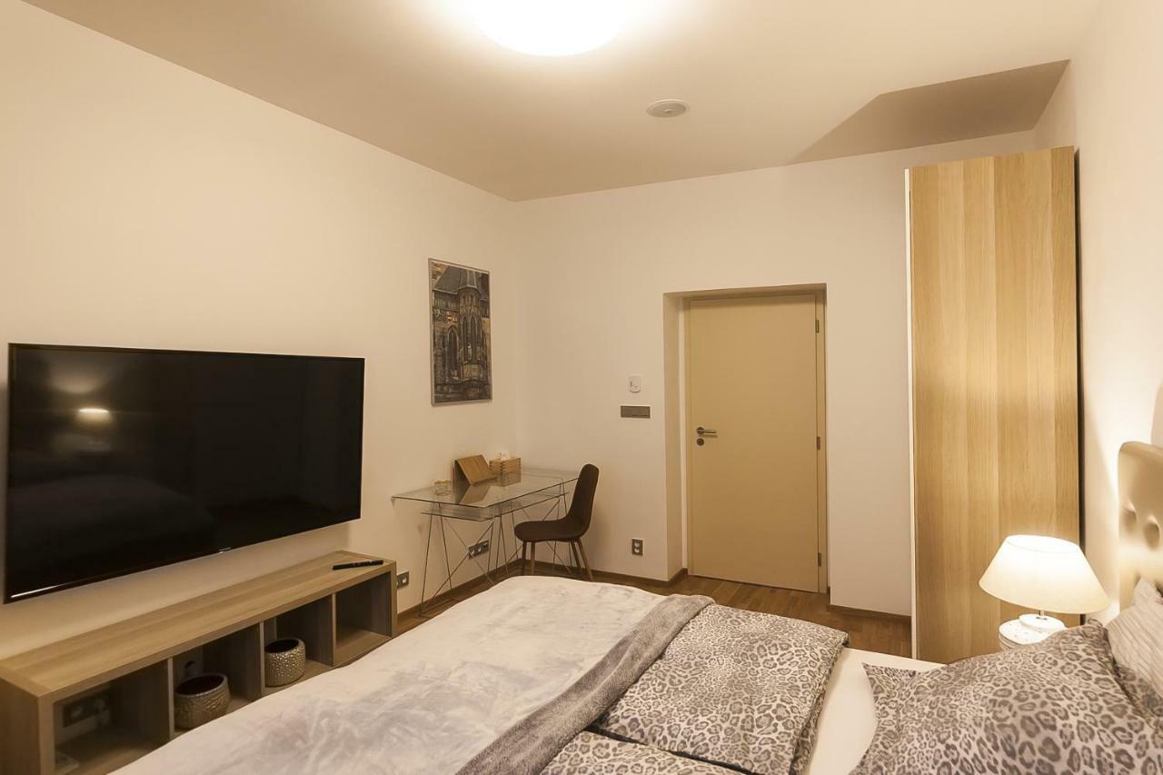 Prague Expat House Apartment Exterior photo