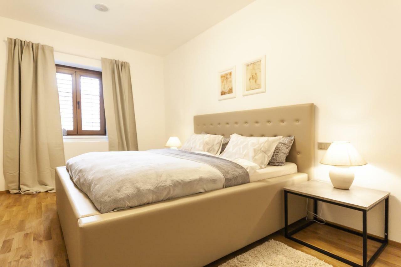 Prague Expat House Apartment Exterior photo