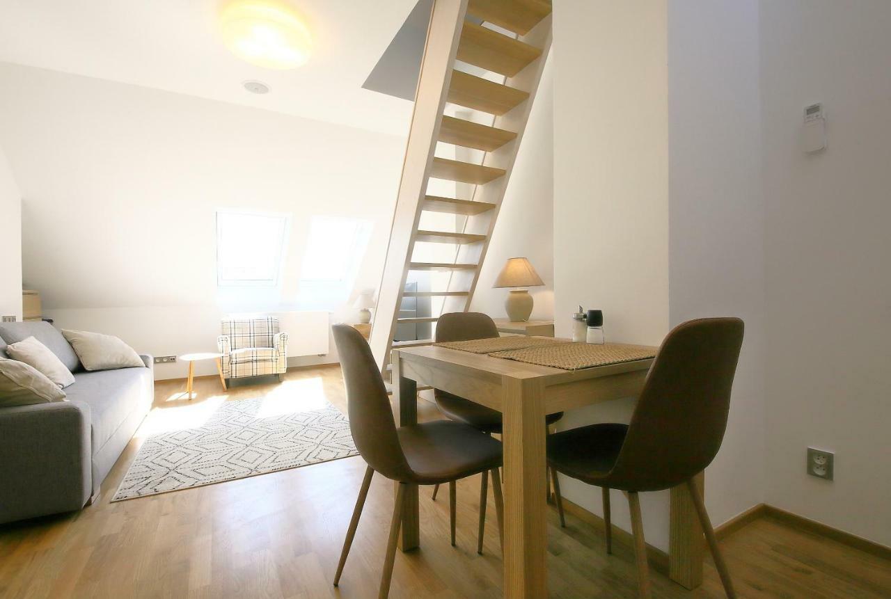 Prague Expat House Apartment Exterior photo